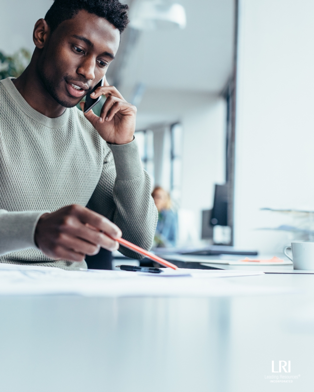 Managing Too Many Clients with Productive Communication / LRI